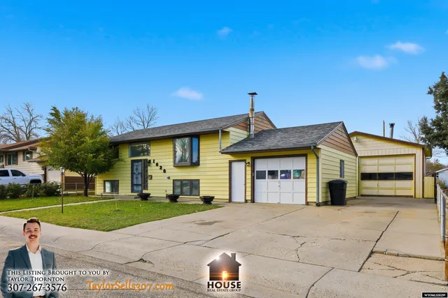 $297,000 | 1020 South Forest Drive, Casper, WY 82609