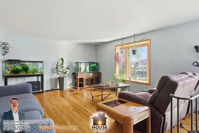 $297,000 | 1020 South Forest Drive, Casper, WY 82609