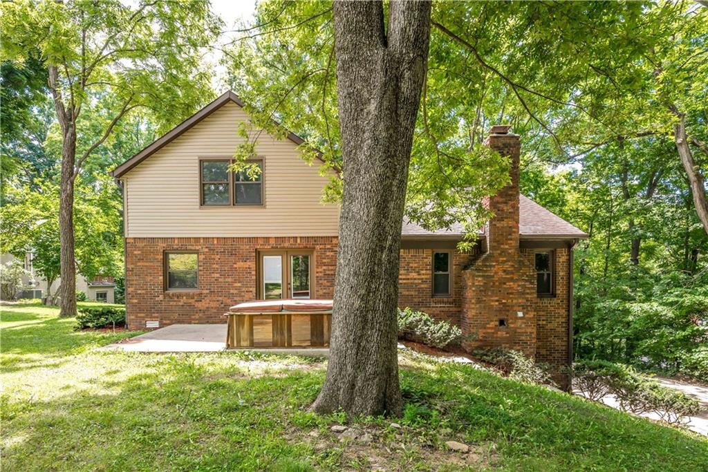 3350 Pinecrest Road Indianapolis, IN 46234 - Photo 3 of 34 Gallery Image 3