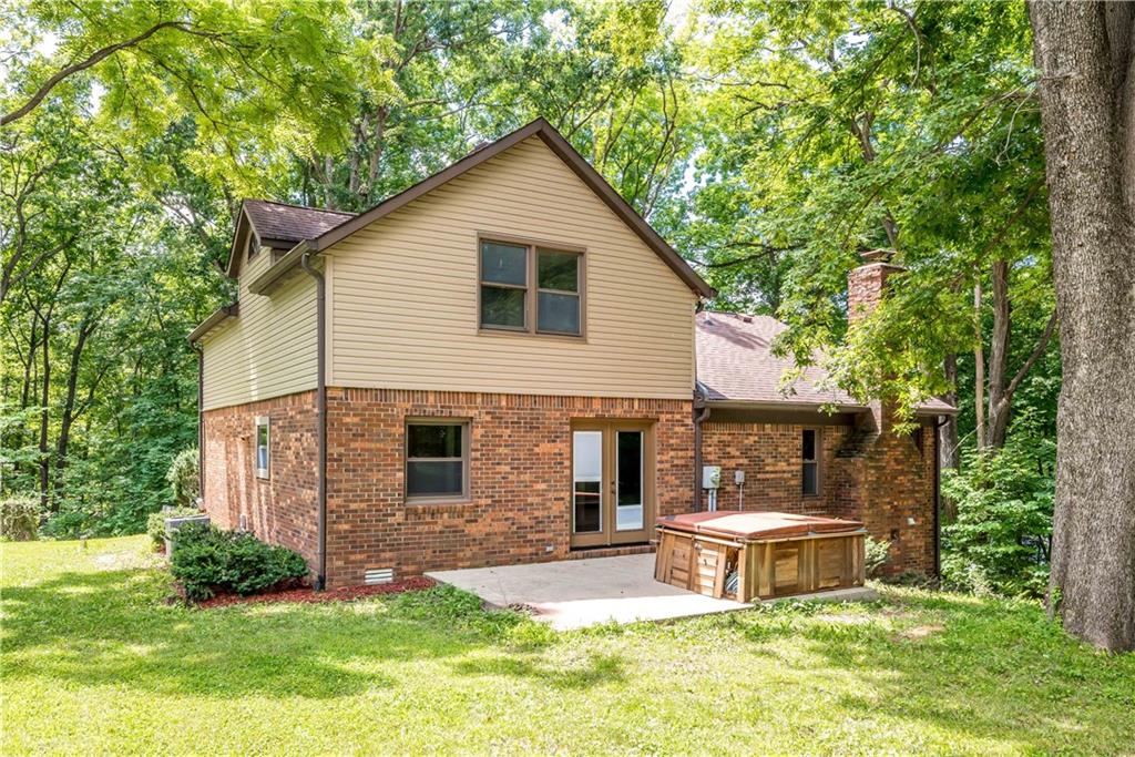 3350 Pinecrest Road Indianapolis, IN 46234 - Photo 4 of 34 Gallery Image 4