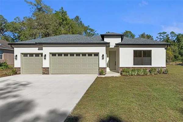 $344,900 | 7835 North Creek Way, Citrus Springs, FL 34434