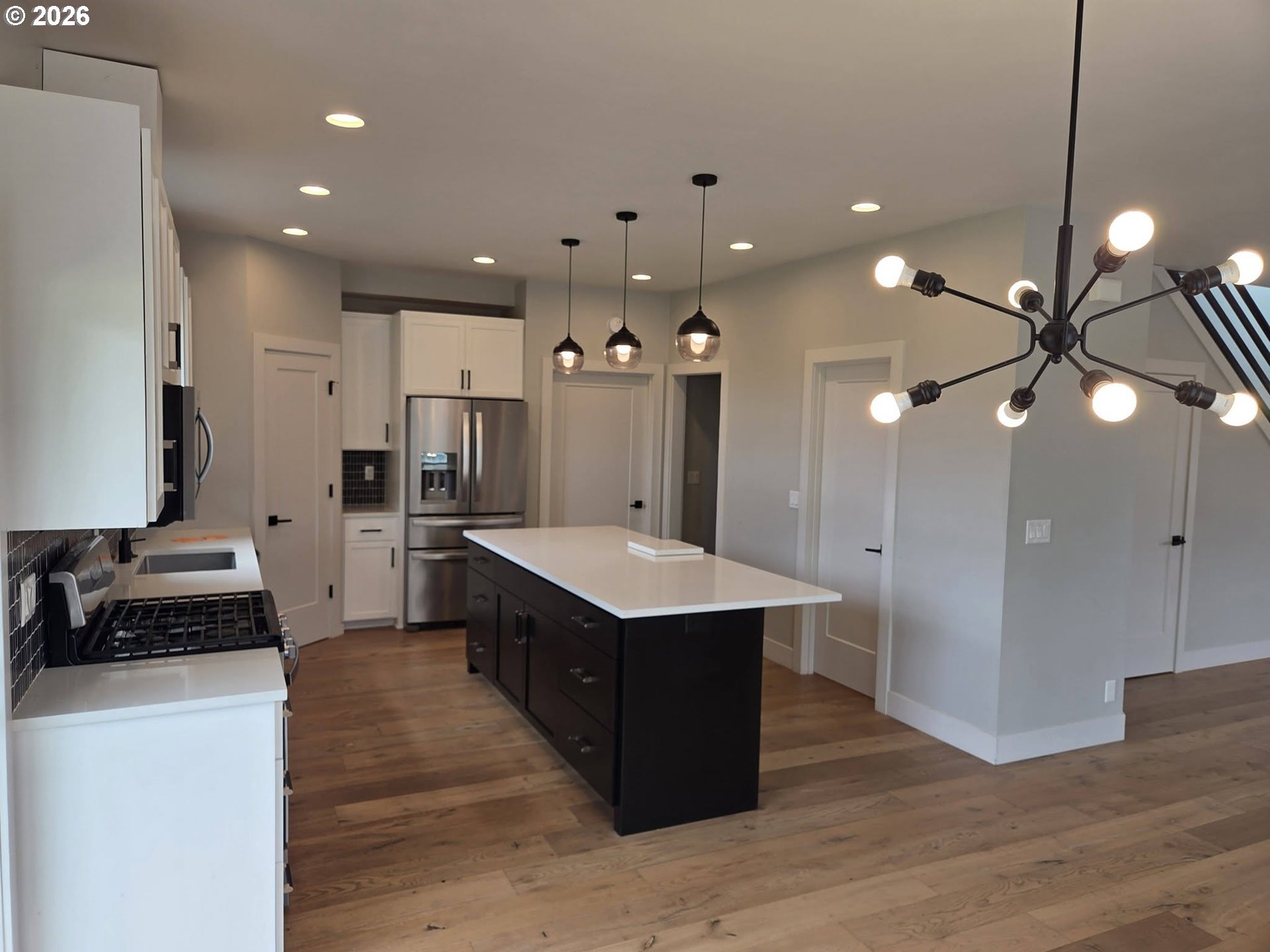 3346 Zane Lane Eugene, OR 97404 - Photo 5 of 17