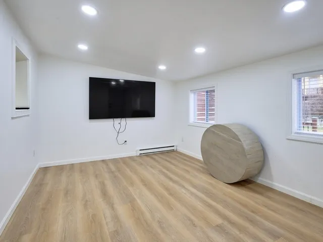 $439,900 | 29 Dillon Street, Worcester, MA 01604