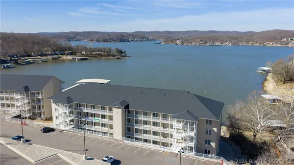$379,000 | 104 Sierra Bay Drive, Unit 2F, Camdenton, MO 65020