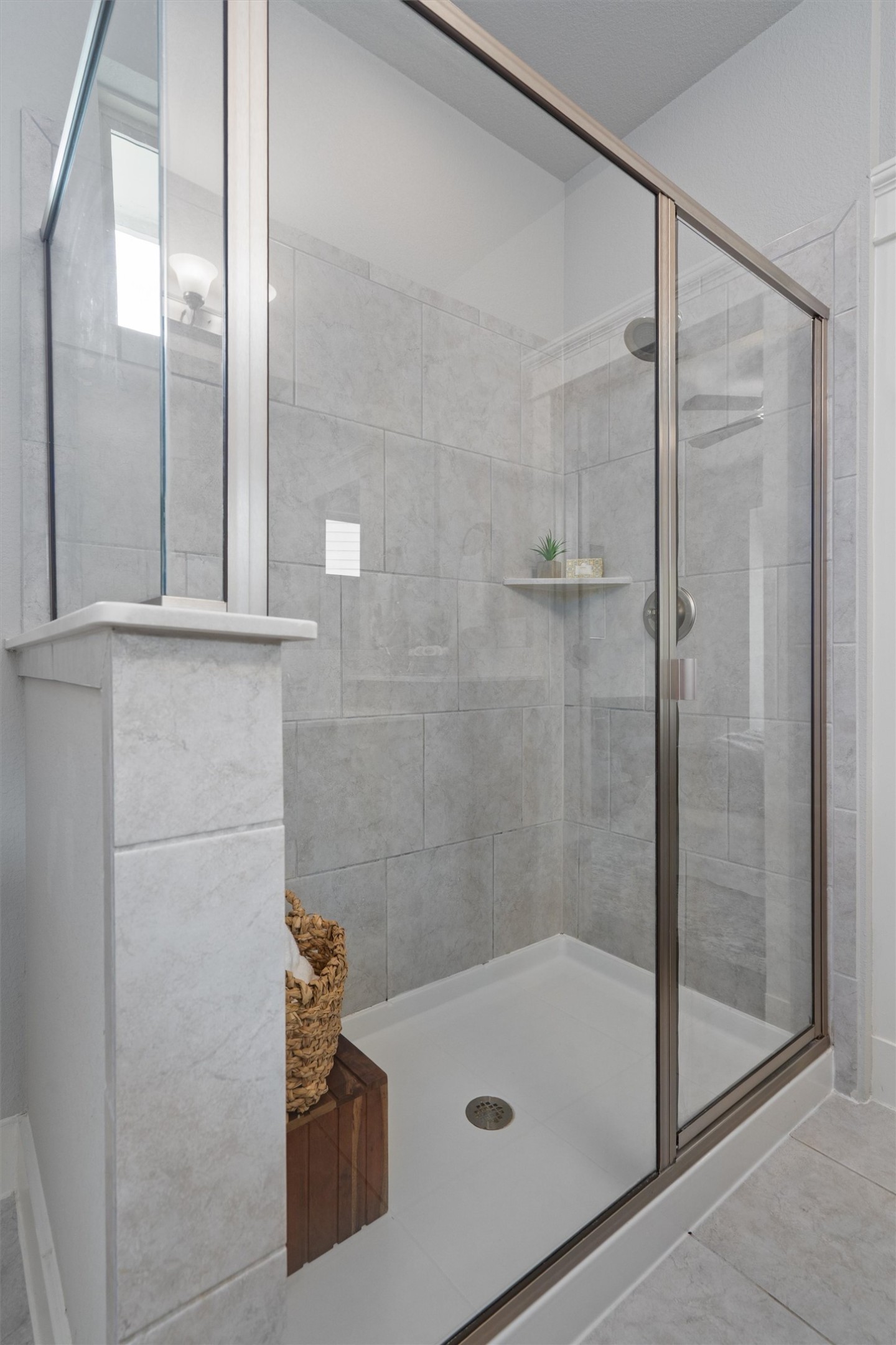 10625 Wills Loop Austin, TX 78717 - Photo 19 of 38 A walk-in shower in the primary bath.