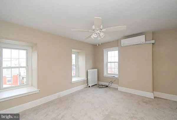 $2,800 | 232 Morgan Street, Phoenixville, PA 19460