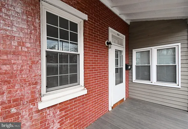 $2,800 | 232 Morgan Street, Phoenixville, PA 19460