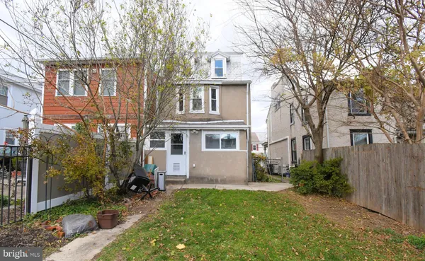 $2,800 | 232 Morgan Street, Phoenixville, PA 19460