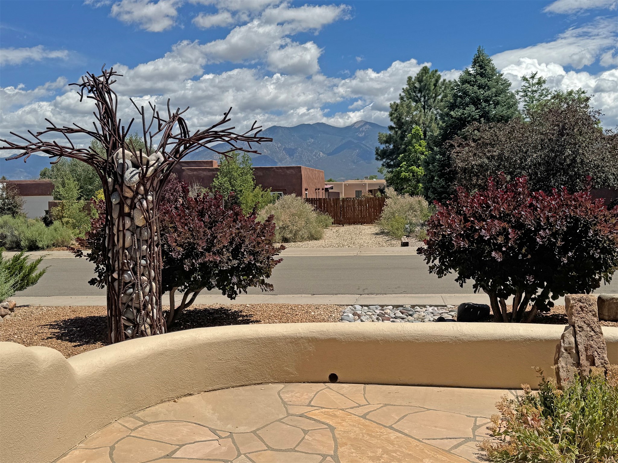 363 Monte Vista Road Taos, NM 87571 - Photo 9 of 38