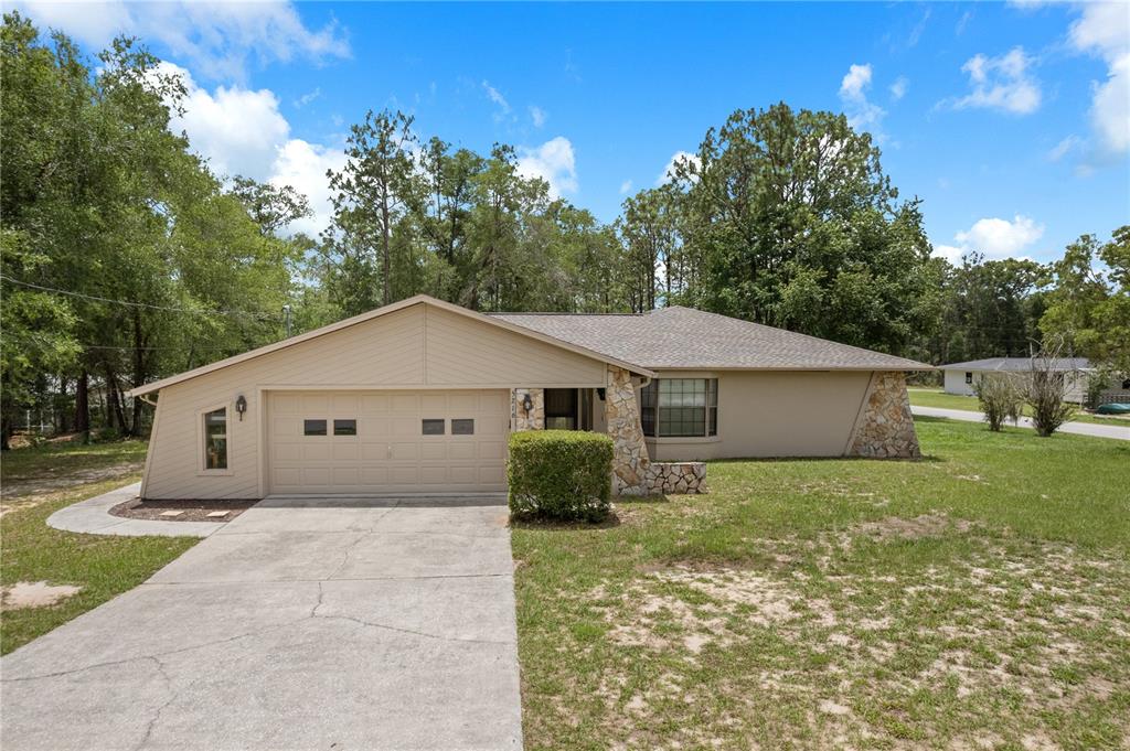 5216 East Hopp Lane Inverness, FL 34452 - Photo 1 of 48