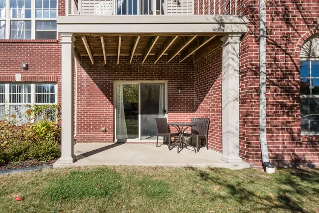 $285,000 | 1385 Addington Lane, Ann Arbor, MI 48108