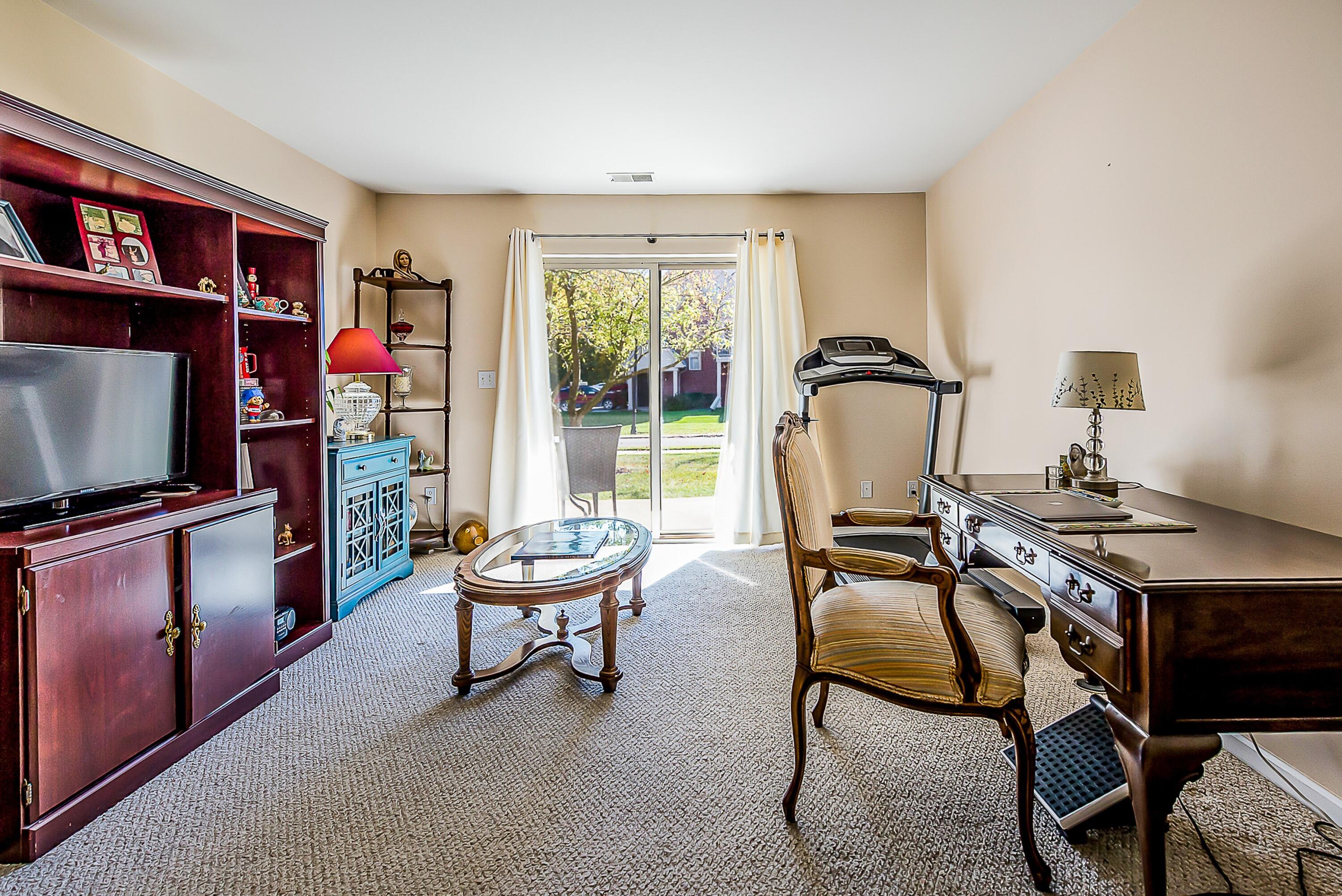 1385 Addington Lane Ann Arbor, MI 48108 - Photo 7 of 30 DSC_6401