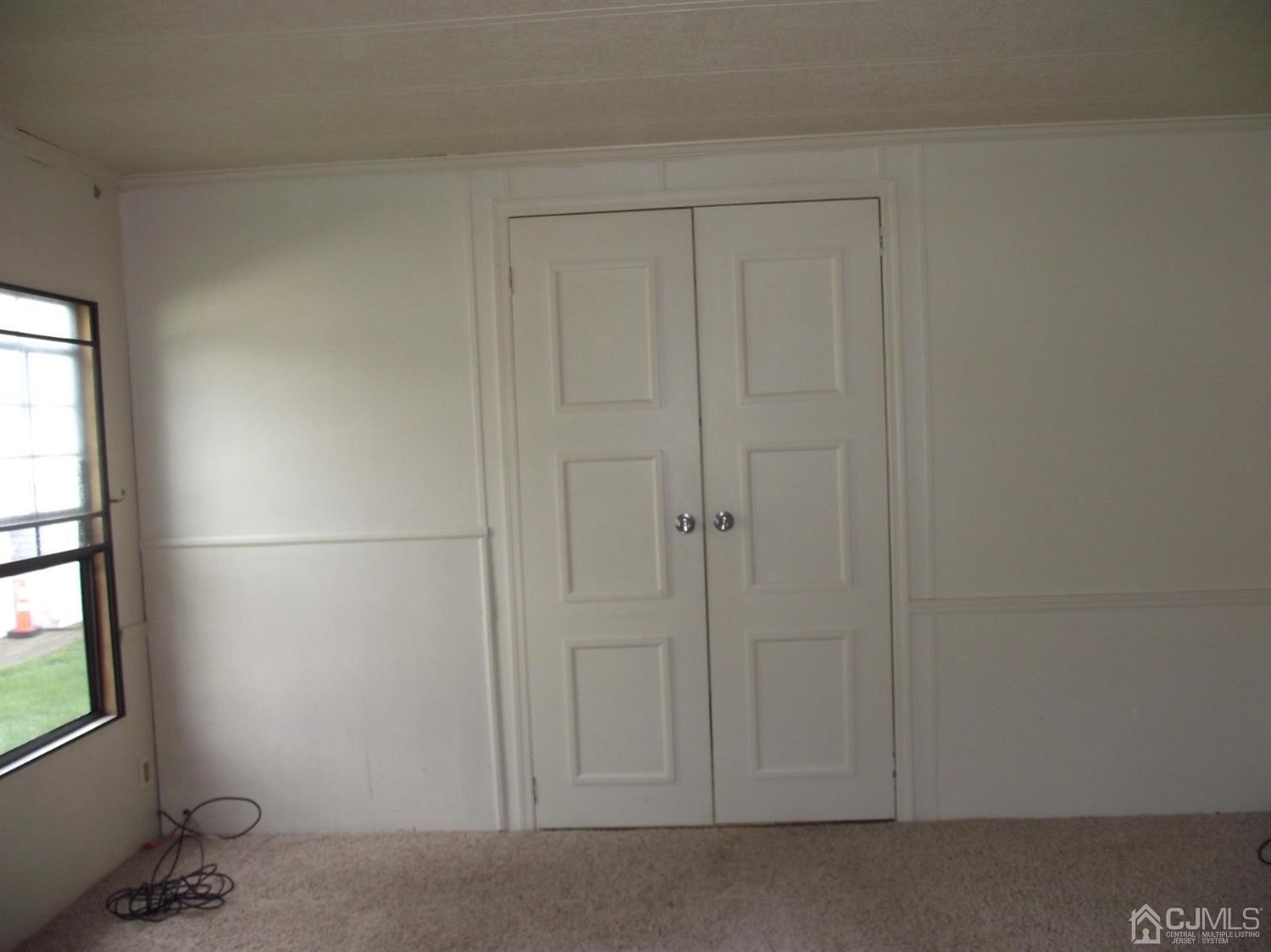 51 Poe Road North Brunswick, NJ 08902 - Photo 6 of 15 Gallery Image 6