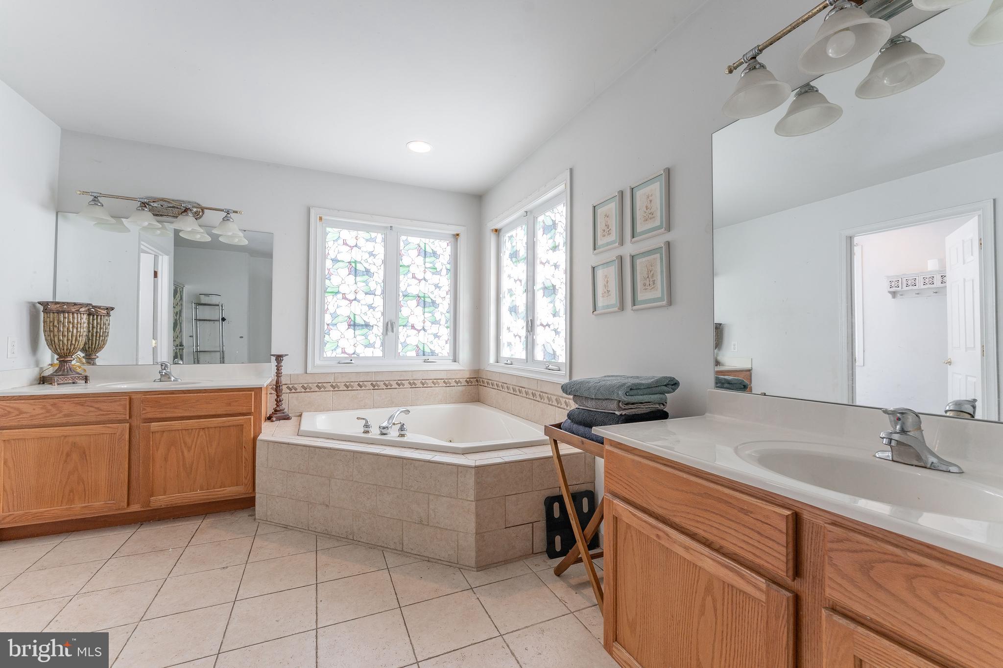 263 Lenni Road Media, PA 19063 - Photo 30 of 45 Primary Bathroom