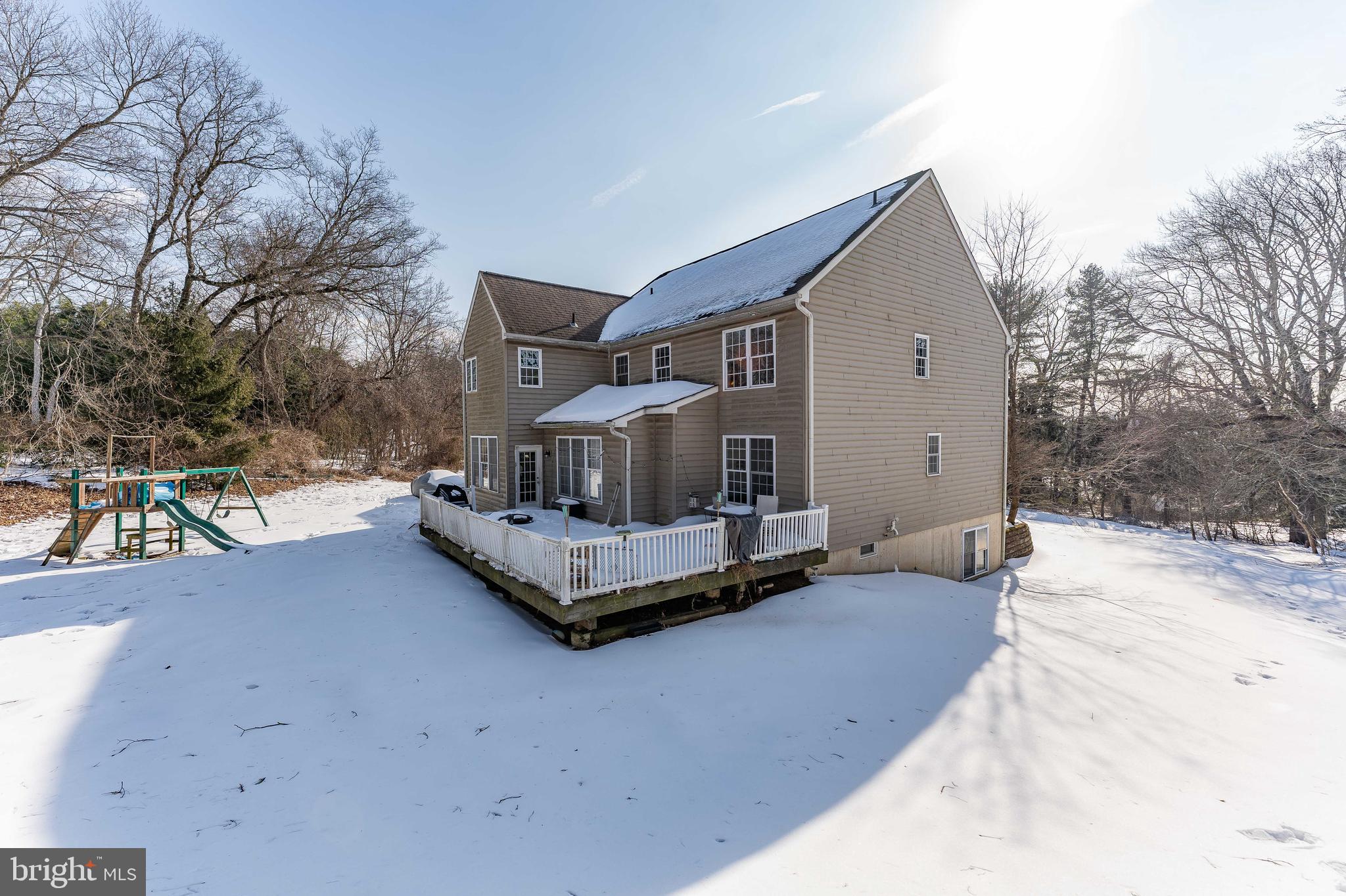 263 Lenni Road Media, PA 19063 - Photo 4 of 45