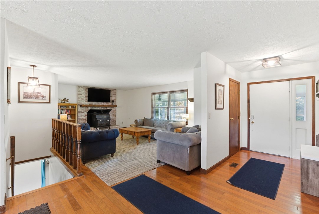 2395 Clark Run Road Xenia, OH 45385 - Photo 8 of 74