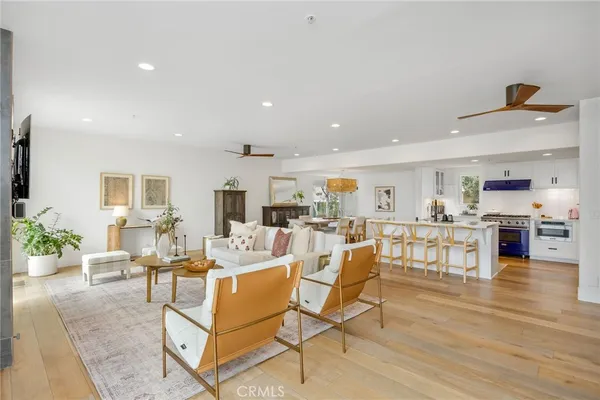 $2,295,000 | 647 2nd Street, Hermosa Beach, CA 90254