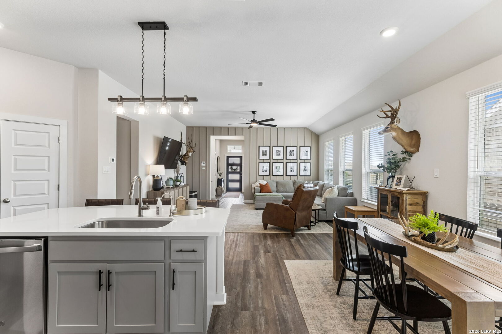 1425 Escarpment Road New Braunfels, TX 78132 - Photo 12 of 54