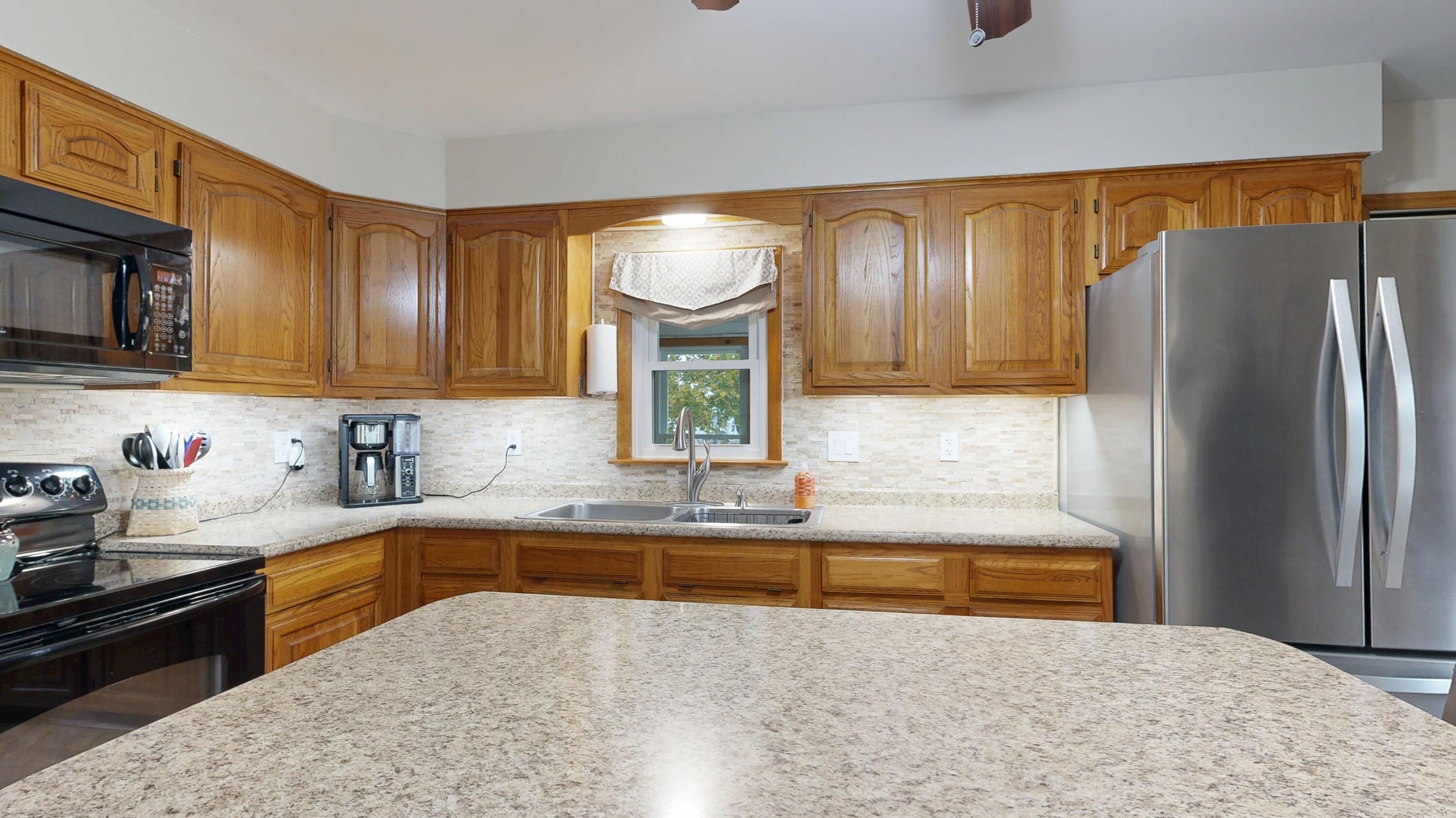30 Rideout Avenue Lewiston, ME 04240 - Photo 15 of 56 30-Rideout-Avenue-10232025_100950
