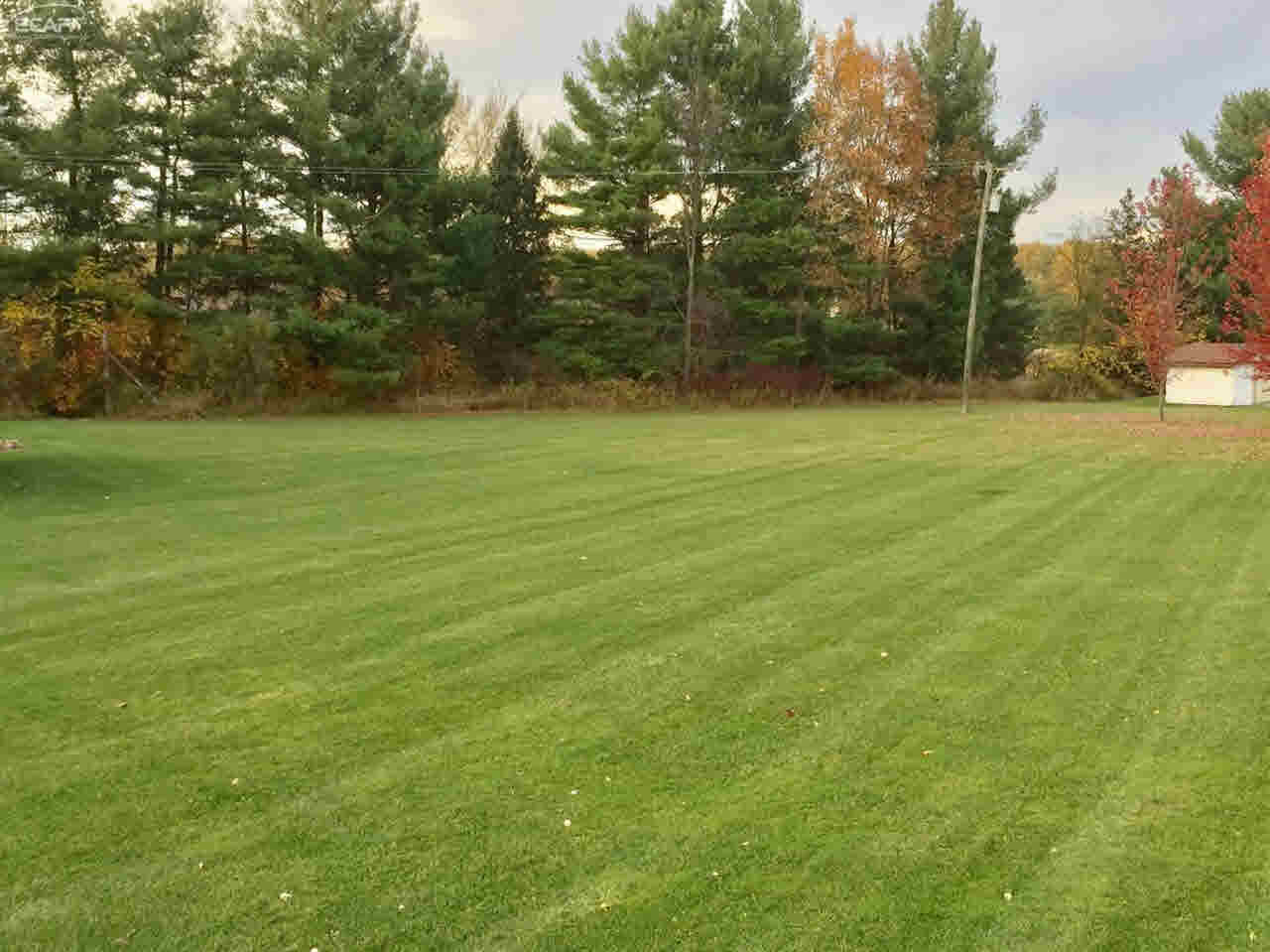 4520 West Genesee Road Lapeer, MI 48446 - Photo 4 of 23