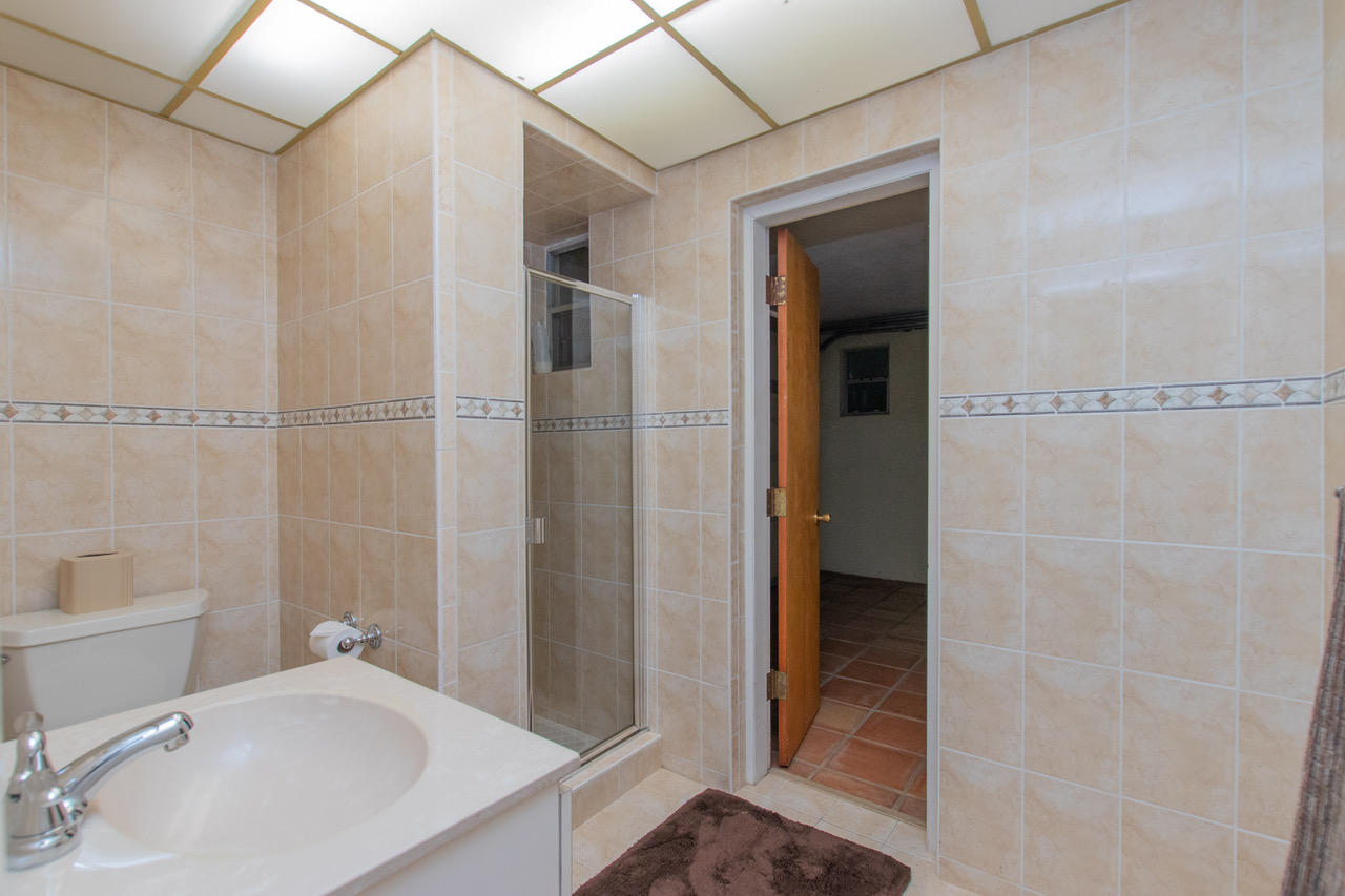 238 Atlantic Boulevard Key Largo, FL 33037 - Photo 45 of 55 suite 1 bath