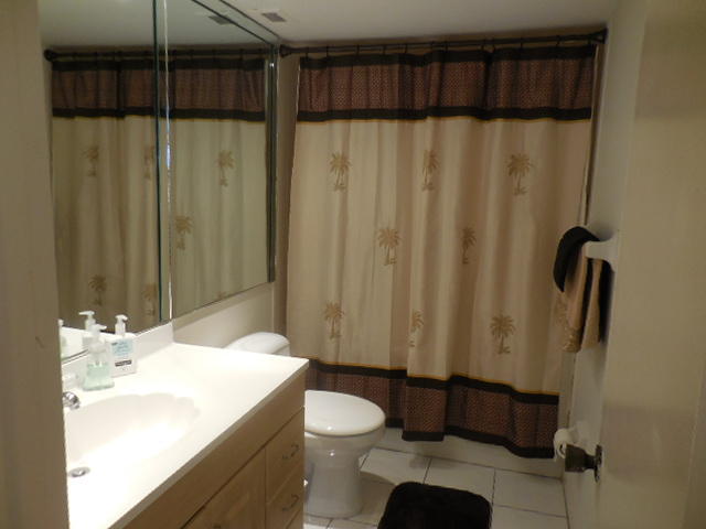 2851 South Ocean Boulevard, Unit 5T Boca Raton, FL 33432 - Photo 12 of 22 FULL BATH