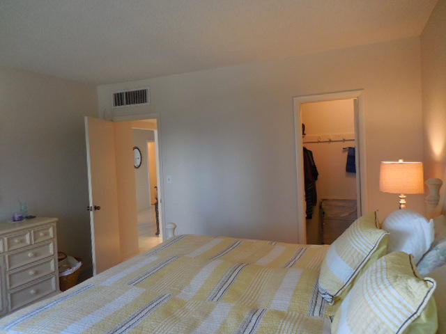 2851 South Ocean Boulevard, Unit 5T Boca Raton, FL 33432 - Photo 10 of 22 BEDROOM