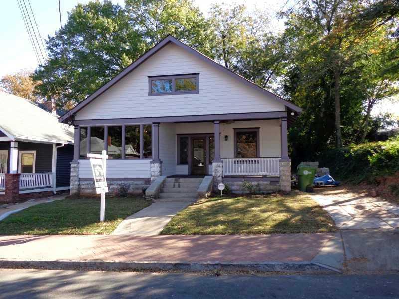 580 West End Place Southwest Atlanta, GA 30310 - Photo 1 of 1 Exterior Front.