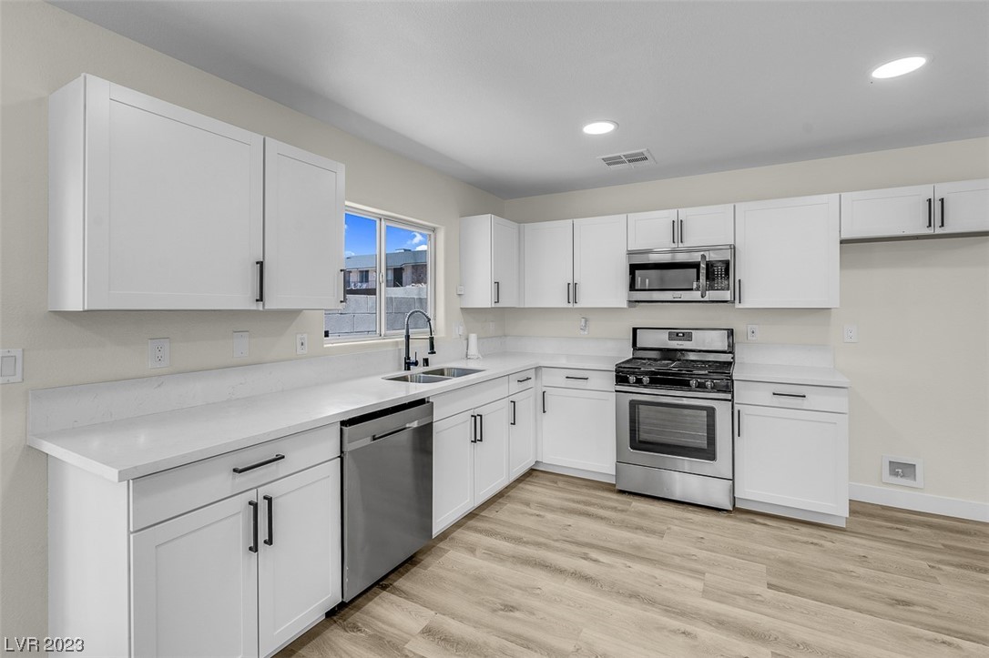 4736 Pinon Pointe Road Las Vegas, NV 89115 - Photo 1 of 33 Gallery Image 1