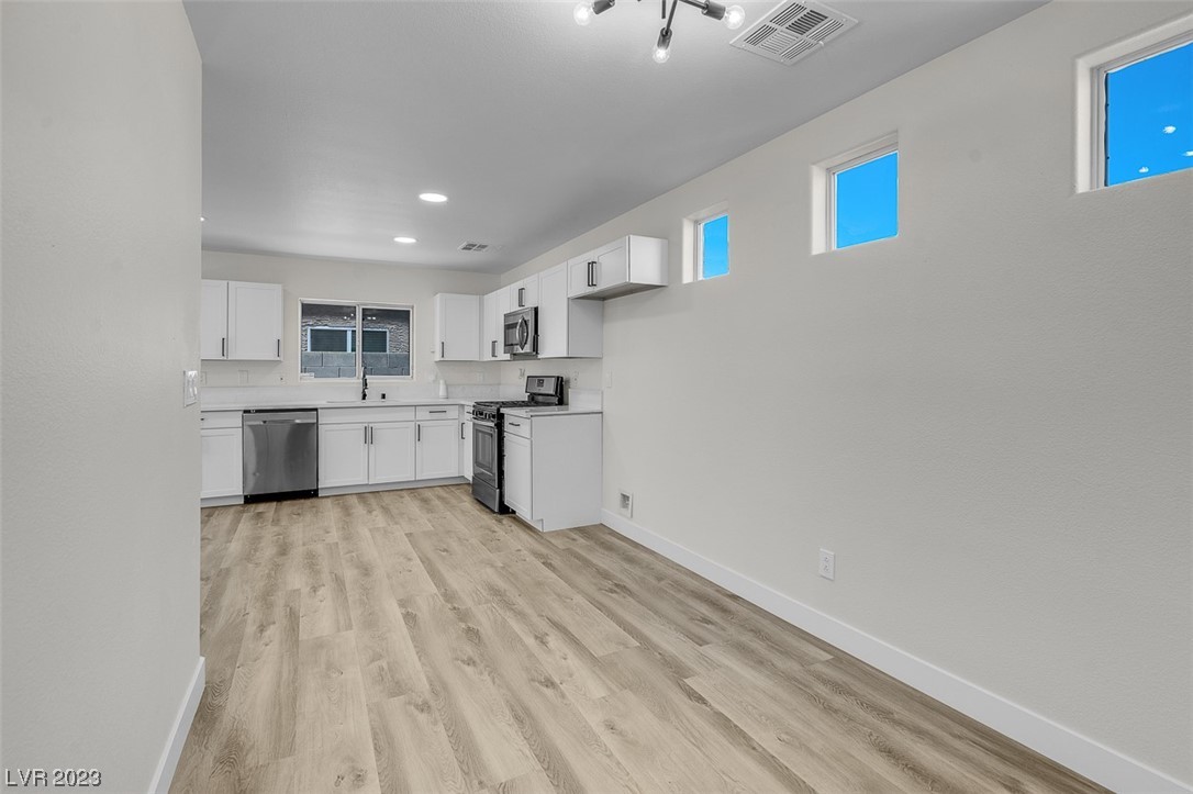 4736 Pinon Pointe Road Las Vegas, NV 89115 - Photo 16 of 33 Gallery Image 16