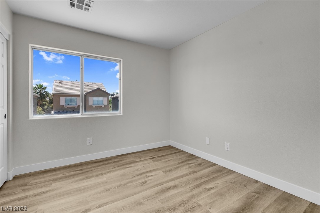 4736 Pinon Pointe Road Las Vegas, NV 89115 - Photo 29 of 33 Gallery Image 29