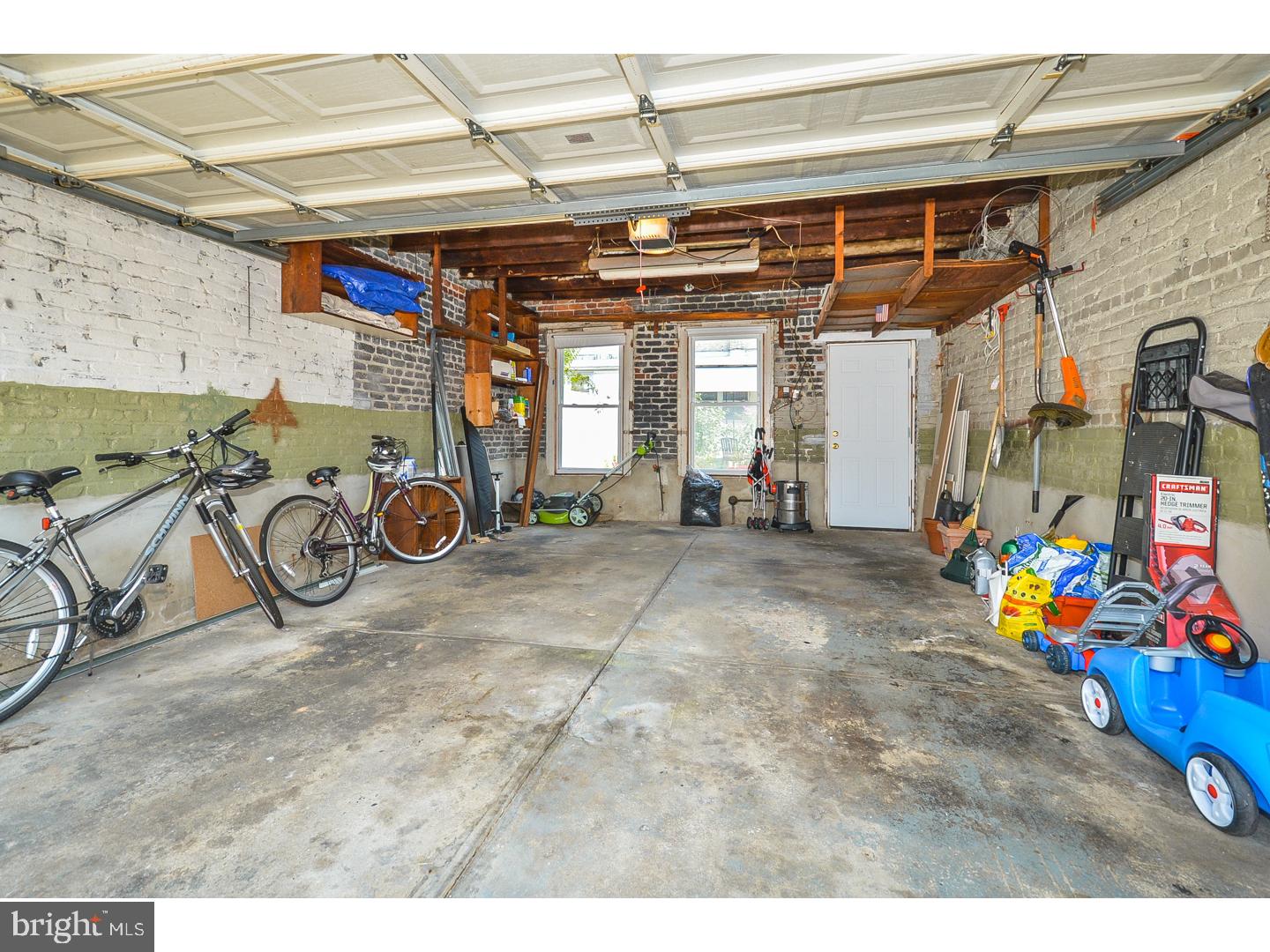 320 Rector Street Philadelphia, PA 19128 - Photo 22 of 24 Garage