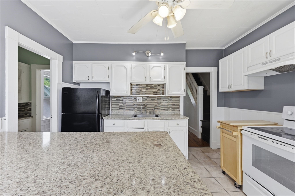 36-38 Belvidere Street Springfield, MA 01108 - Photo 4 of 34 Gallery Image 4