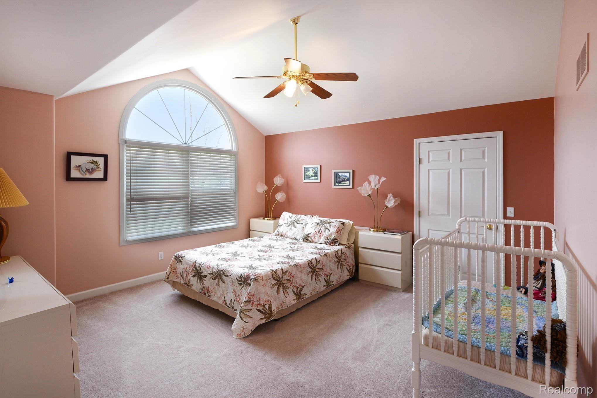 2279 Sundance Ridge Howell, MI 48843 - Photo 19 of 41 This Bedroom has 2 walk-in closets