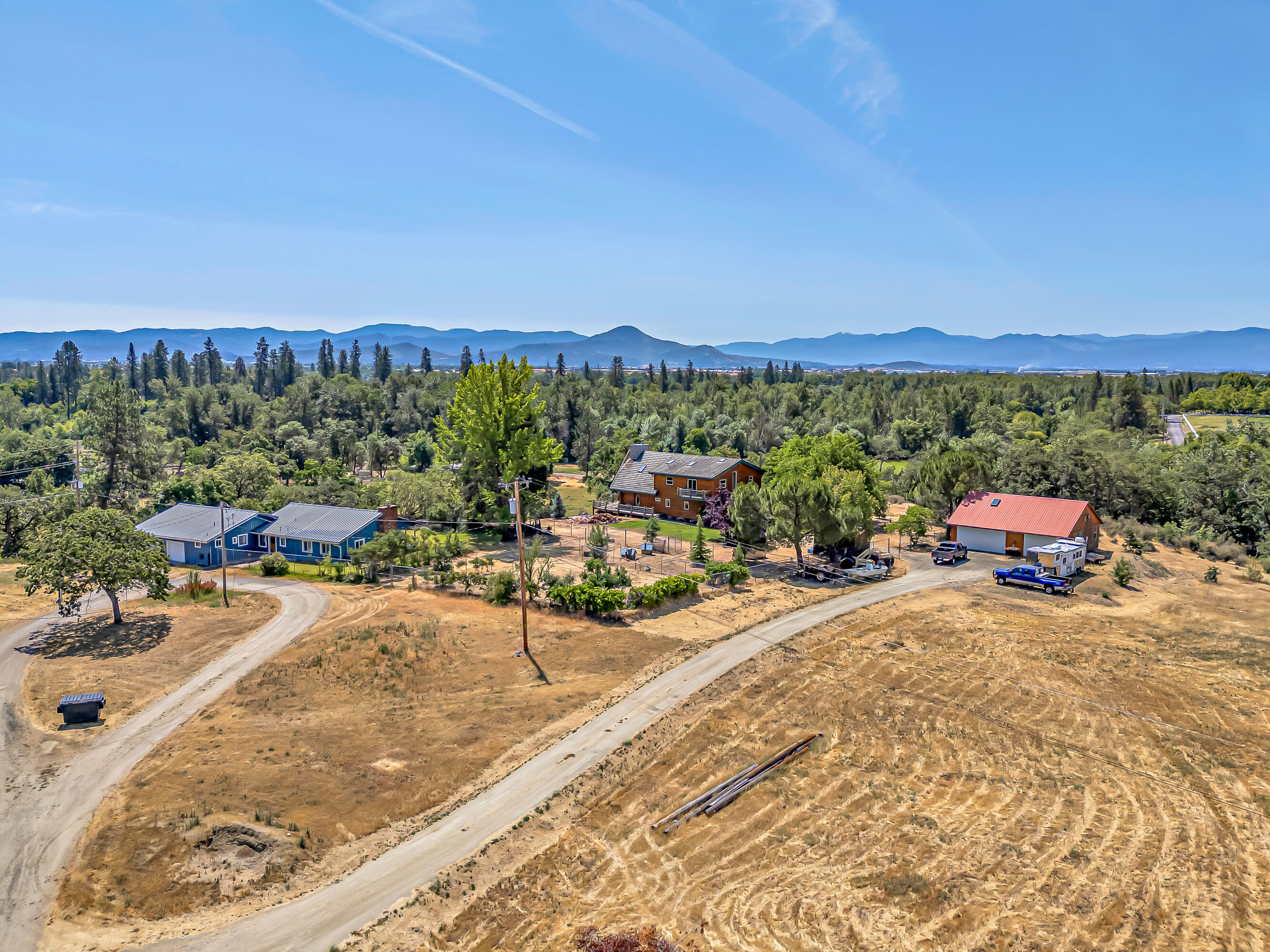 11322 Modoc Road White City, OR 97503 - Photo 45 of 53