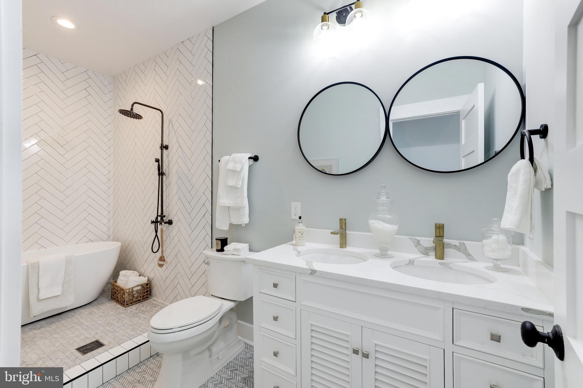 325 11th Street Northeast Washington, DC 20002 - Photo 19 of 36