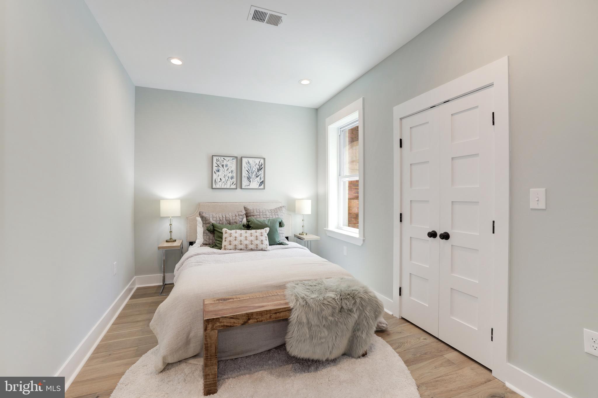 325 11th Street Northeast Washington, DC 20002 - Photo 25 of 36