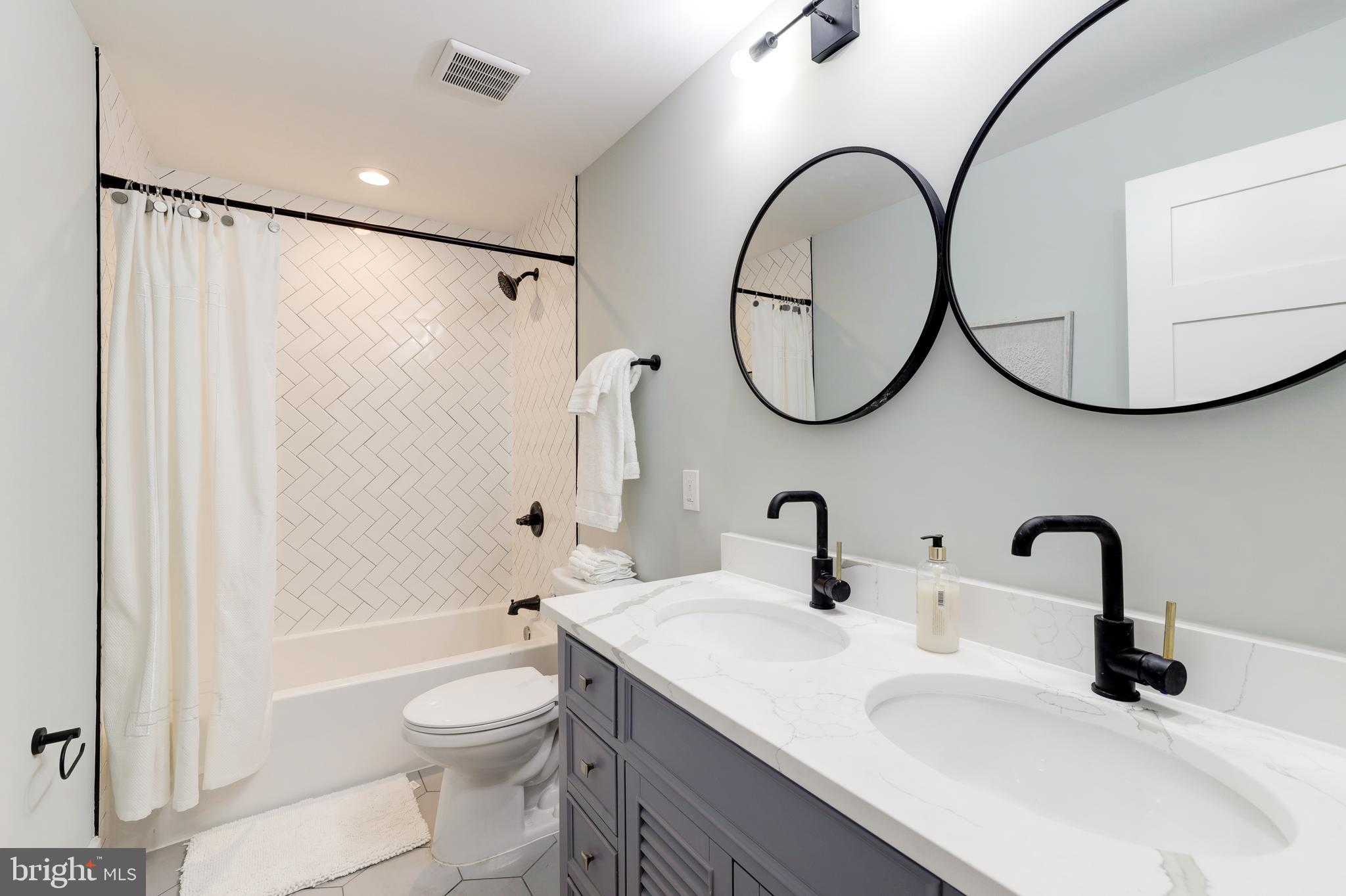 325 11th Street Northeast Washington, DC 20002 - Photo 26 of 36