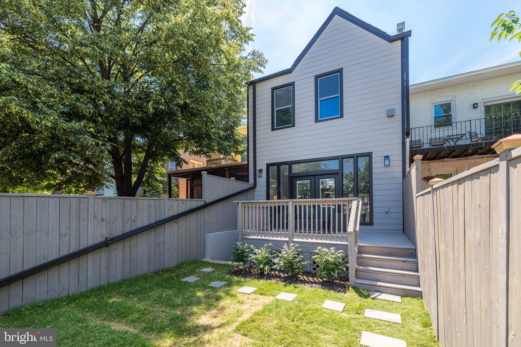 325 11th Street Northeast Washington, DC 20002 - Photo 34 of 36