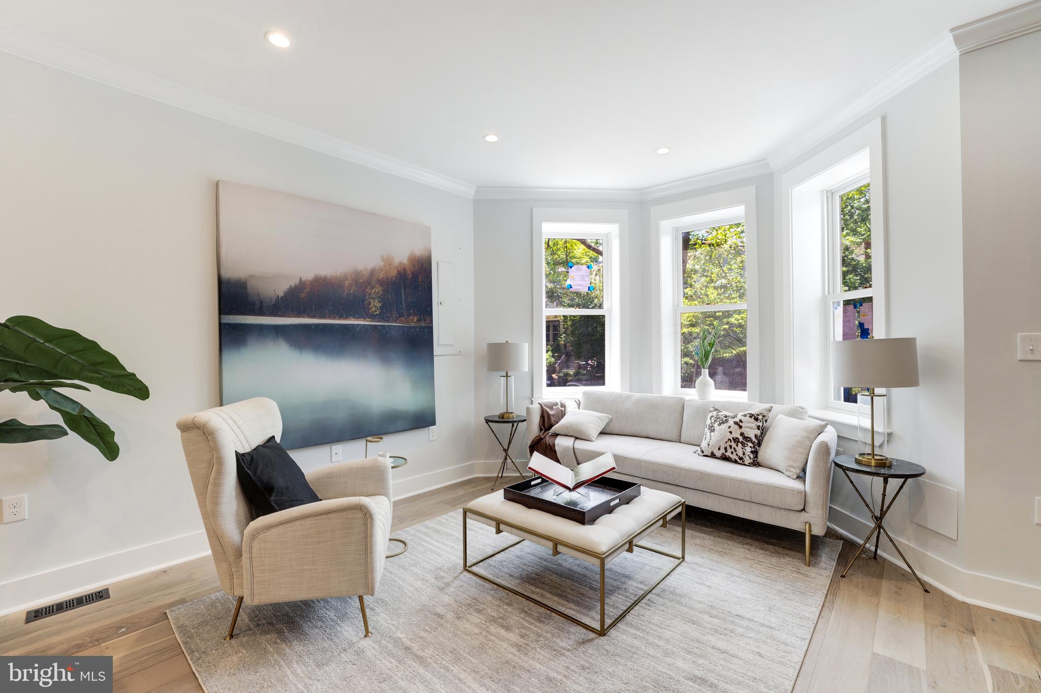 325 11th Street Northeast Washington, DC 20002 - Photo 4 of 36