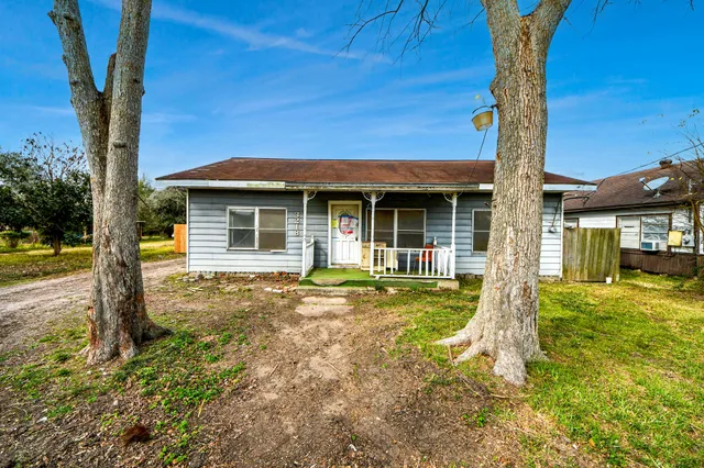 $189,900 | 3218 Pansy Street, Pasadena, TX 77505