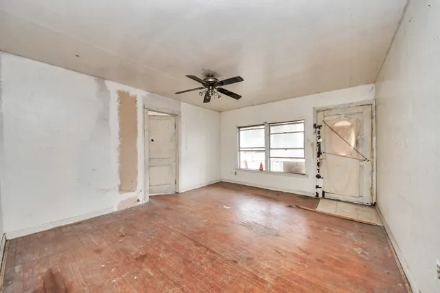 $189,900 | 3218 Pansy Street, Pasadena, TX 77505