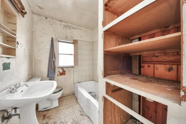 $189,900 | 3218 Pansy Street, Pasadena, TX 77505