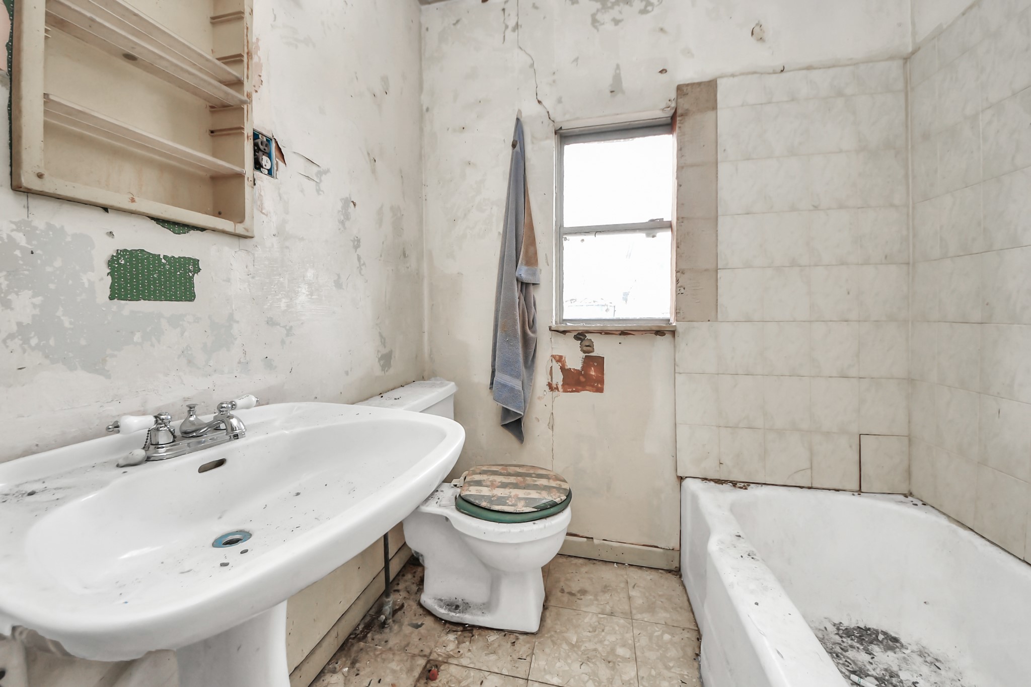 3218 Pansy Street Pasadena, TX 77505 - Photo 7 of 36