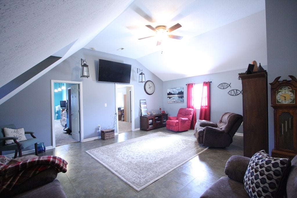 8701 Morgantown Road Bowling Green, KY 42101 - Photo 23 of 31 Gallery Image 23