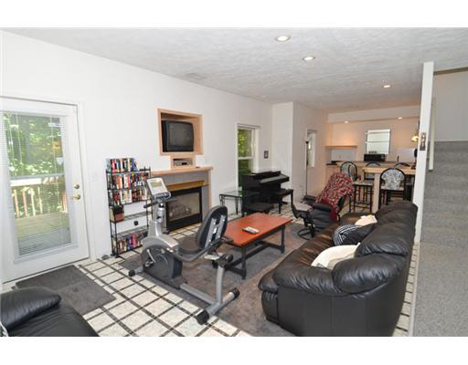 2209 Hook Road Mishawaka, IN 46544 - Photo 10 of 12 Gallery Image 10
