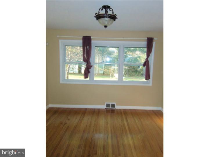 412 Langford Road Broomall, PA 19008 - Photo 8 of 15 Dining Room