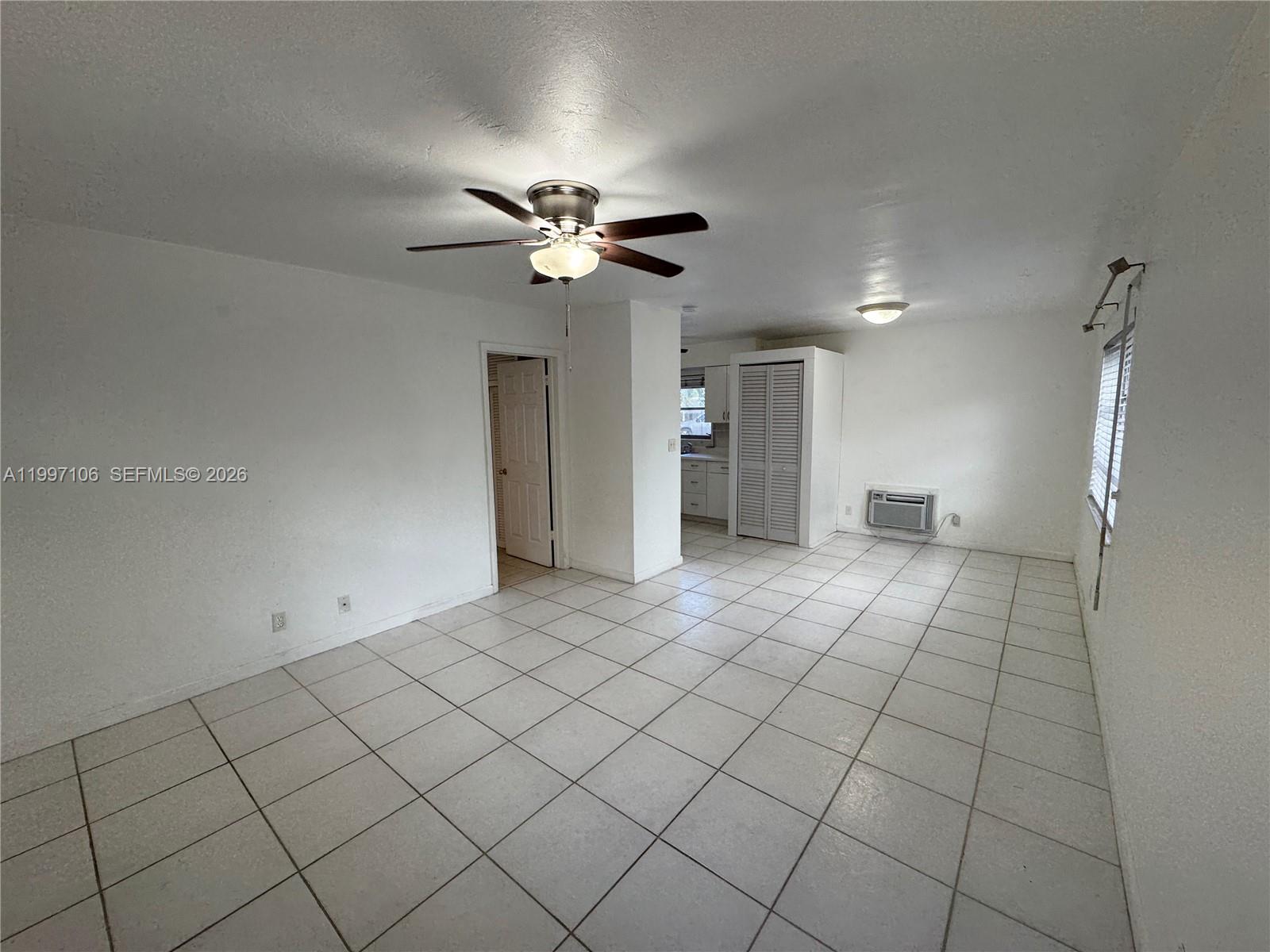 2000 Buchanan Street, Unit 11 Hollywood, FL 33020 - Photo 4 of 7