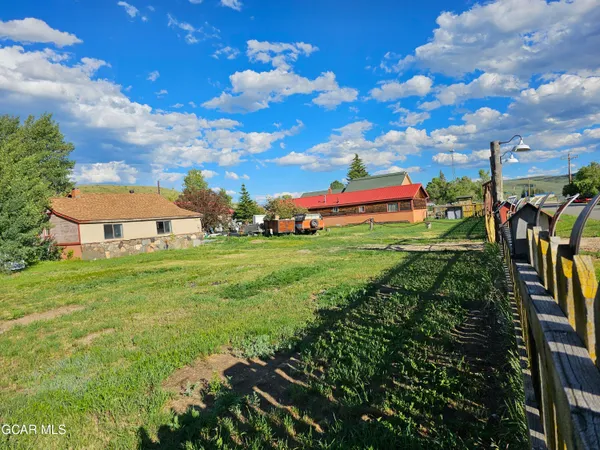 $695,000 | 284-318 Gcr 309, Parshall, CO 80468
