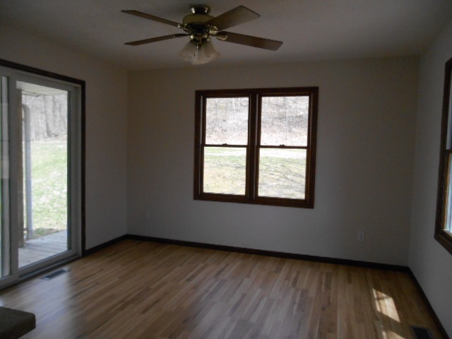 1746 West River Road Traverse City, MI 49696 - Photo 18 of 29 1798641-17.JPG
